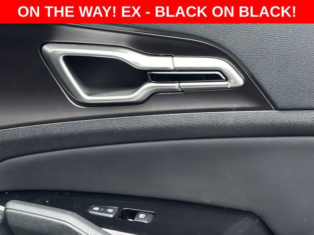 Used 2023 Kia Sportage EX image 32