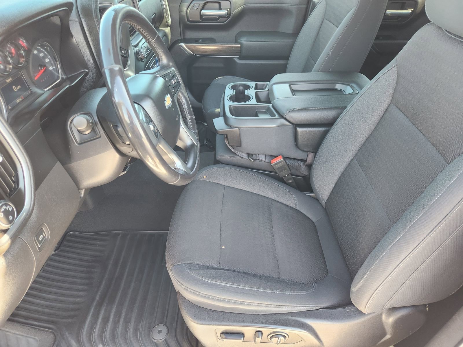 Used 2019 Chevrolet Silverado 1500 LT w/ Texas Edition image 15