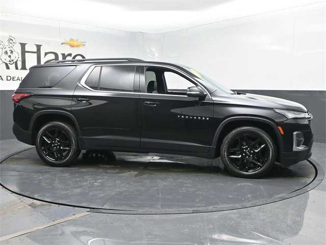 Used 2023 Chevrolet Traverse LT w/ LPO, Floor Liner Package video 1