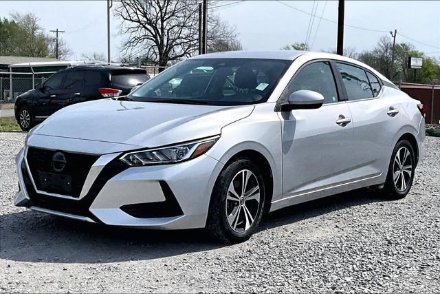 Used 2023 Nissan Sentra SV image 3
