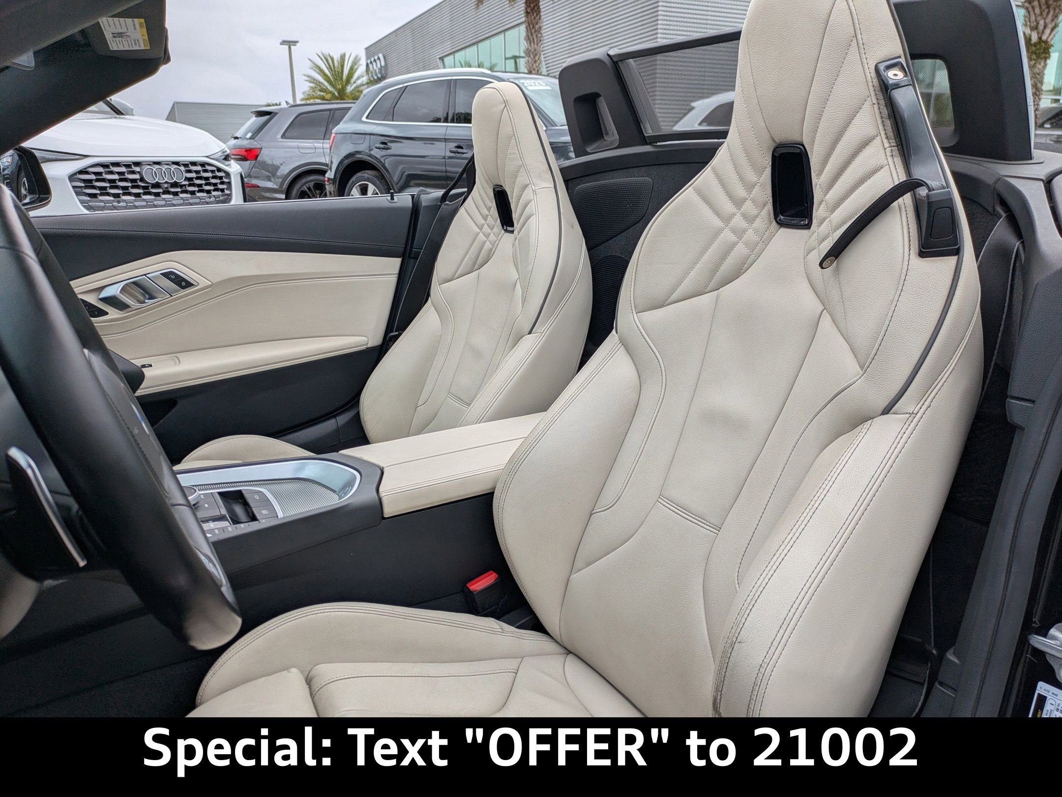 Used 2024 BMW Z4 sDrive30i w/ Shadowloine Package RWD image 16