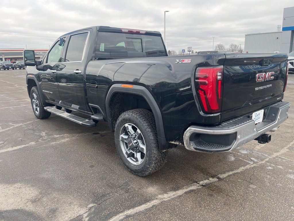 New 2026 GMC Sierra 3500 SLT w/ SLT Premium Package image 7