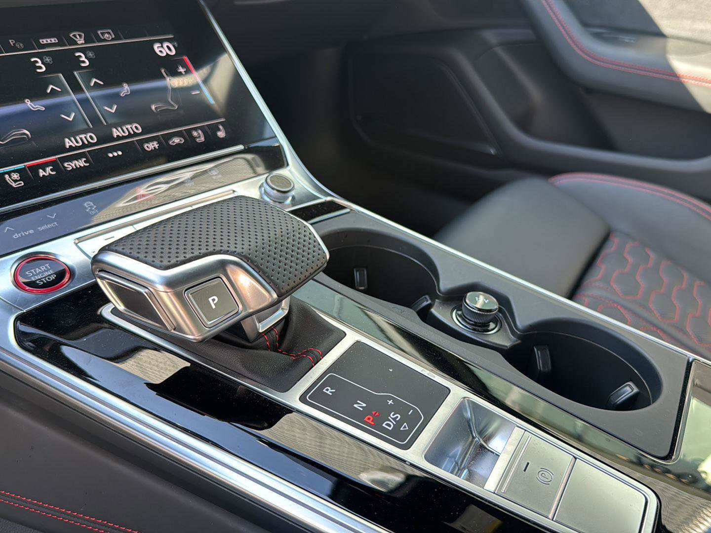 Used 2025 Audi RS 6 performance image 17