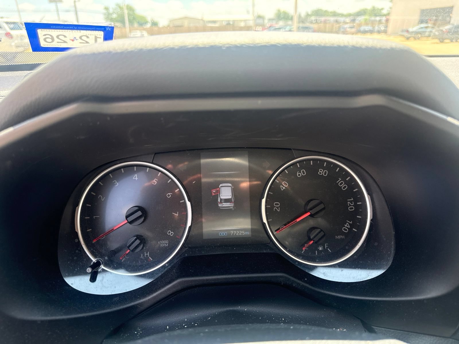Used 2020 Toyota RAV4 XLE Premium FWD image 11