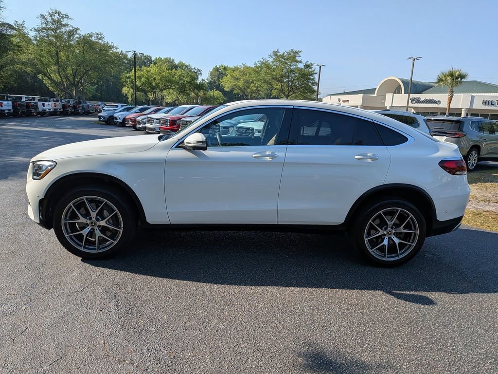 Used 2023 Mercedes-Benz GLC 300 4MATIC Coupe image 7