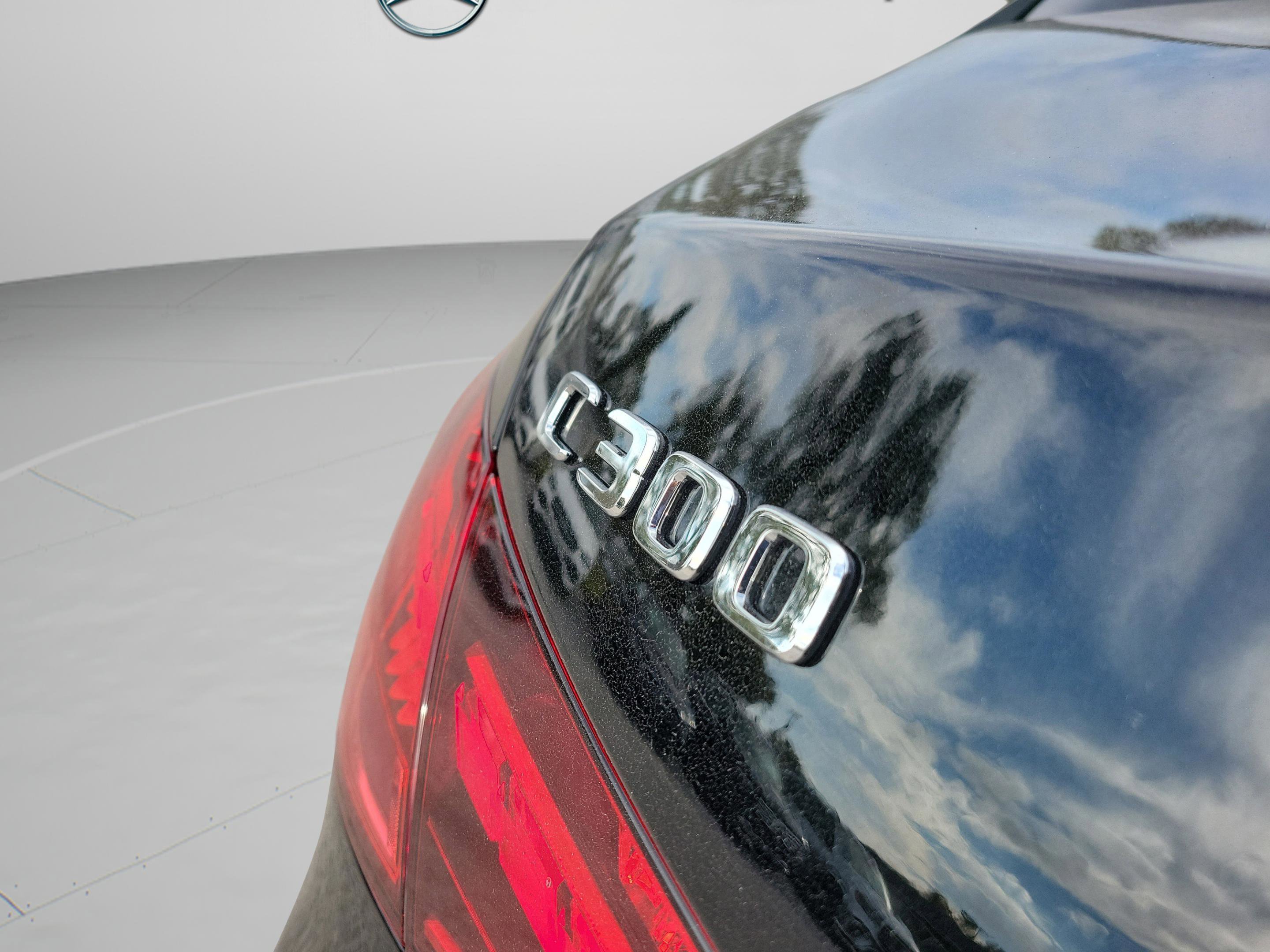 Certified 2025 Mercedes-Benz C 300 Sedan image 7