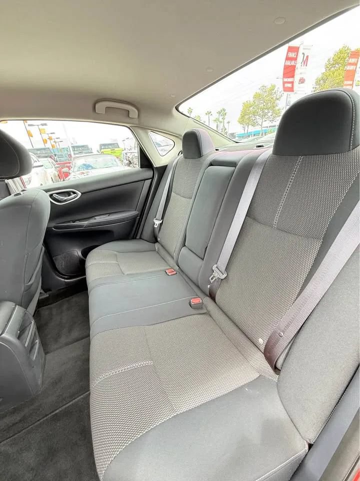 Used 2014 Nissan Sentra S FWD image 8