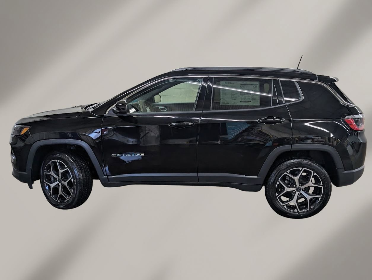New 2026 Jeep Compass Limited image 3