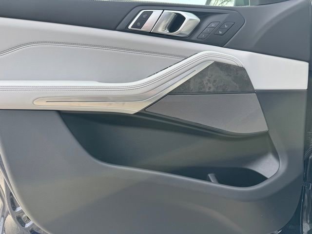 New 2026 BMW X5 xDrive40i AWD/4WD image 12