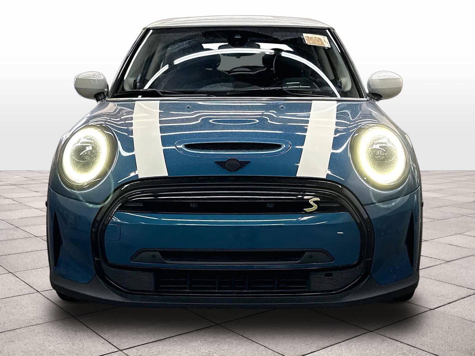 Used 2024 MINI Cooper SE FWD image 3