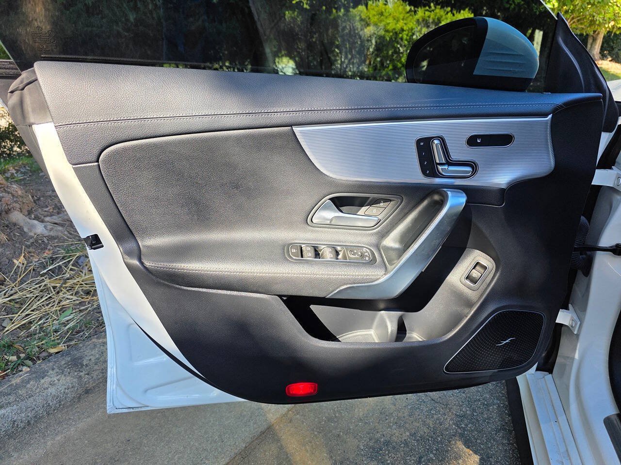 Used 2020 Mercedes-Benz CLA 250 4MATIC image 10