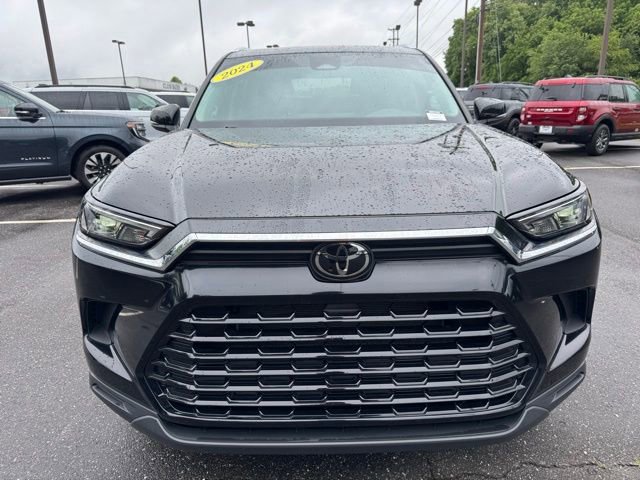 Used 2024 Toyota Grand Highlander AWD image 2