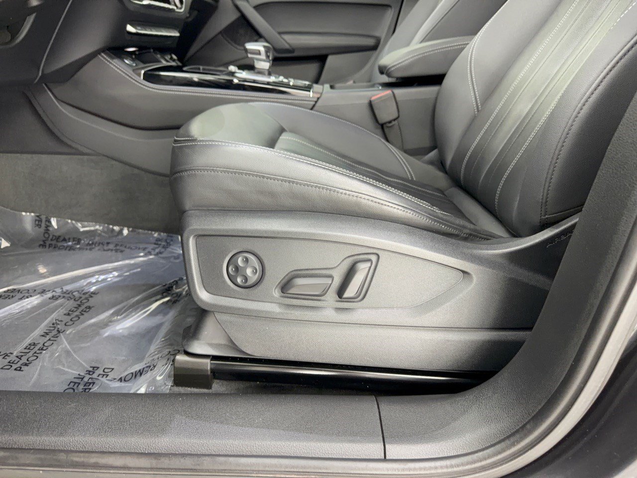 Used 2021 Audi Q5 2.0T Premium Plus w/ Premium Plus Package AWD/4WD image 16