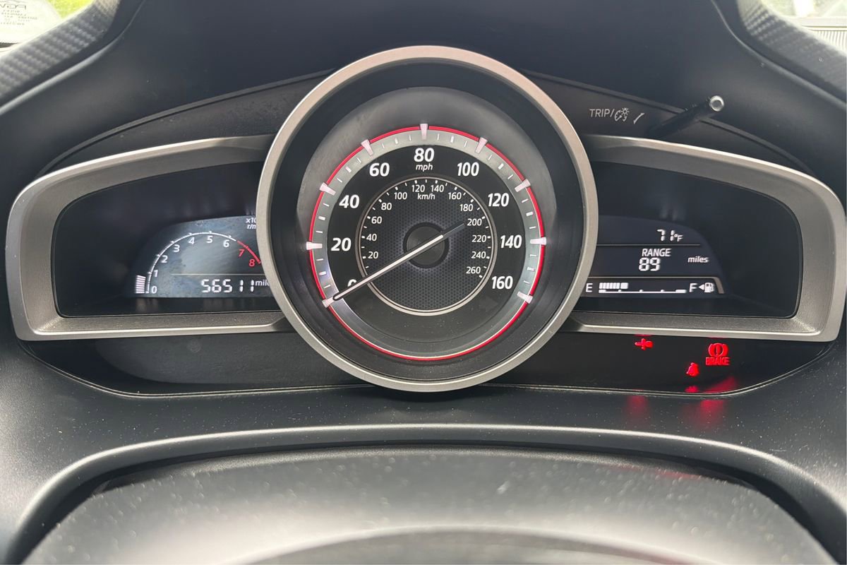 Used 2016 MAZDA MAZDA3 i Sport FWD image 16