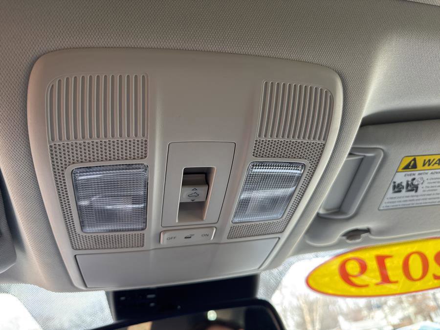 Used 2019 MAZDA CX-5 Touring image 33