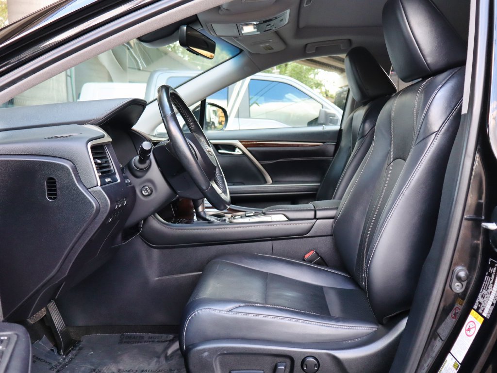 Used 2019 Lexus RX 450h AWD image 18