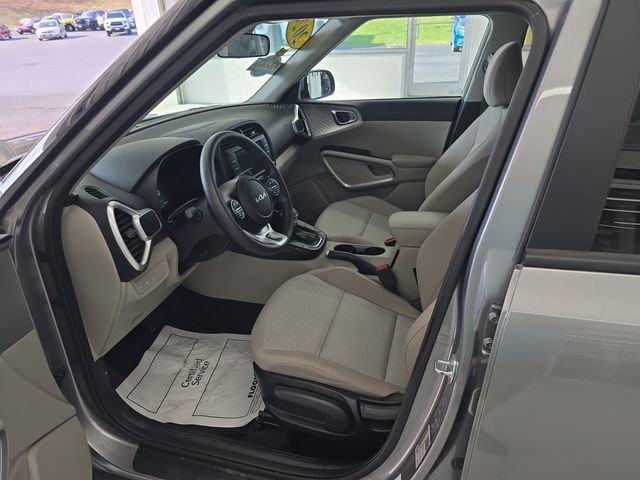 Certified 2024 Kia Soul LX image 13