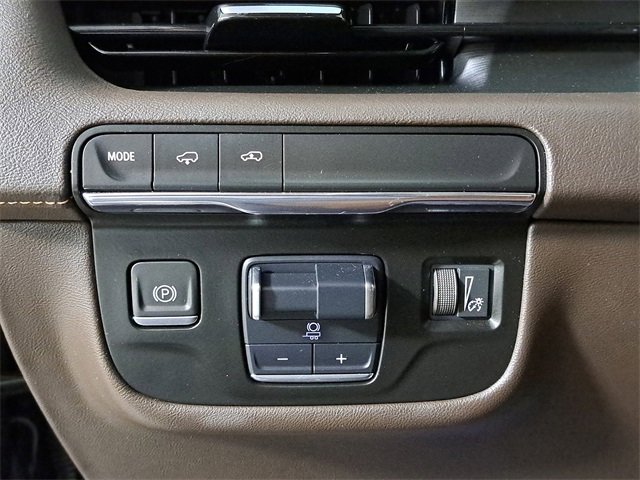 Used 2021 Cadillac Escalade ESV Sport w/ Driver Assist Tech Package image 25