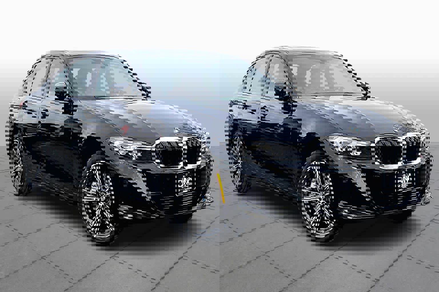 Certified 2023 BMW 330i xDrive 330i xDrive w/ Driving Assistance Package image 3