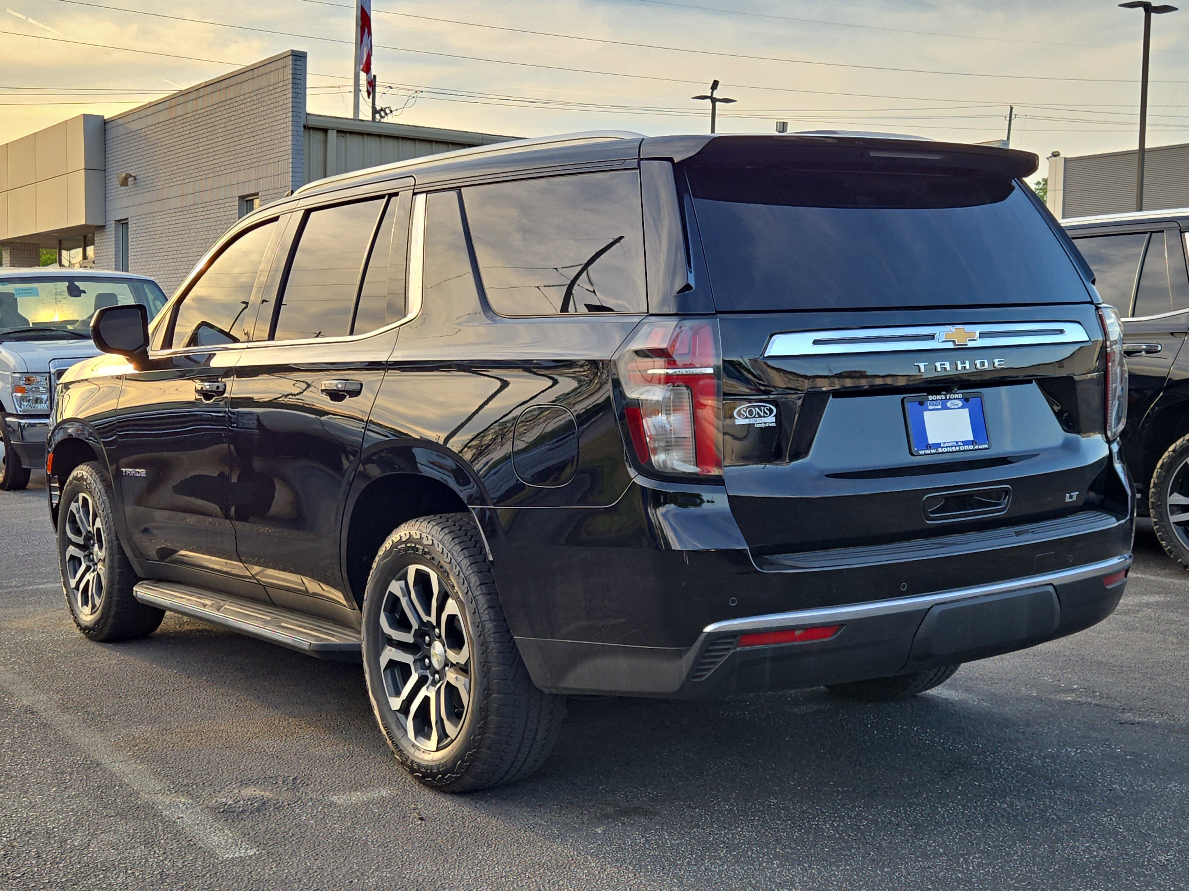 Used 2021 Chevrolet Tahoe LT image 6