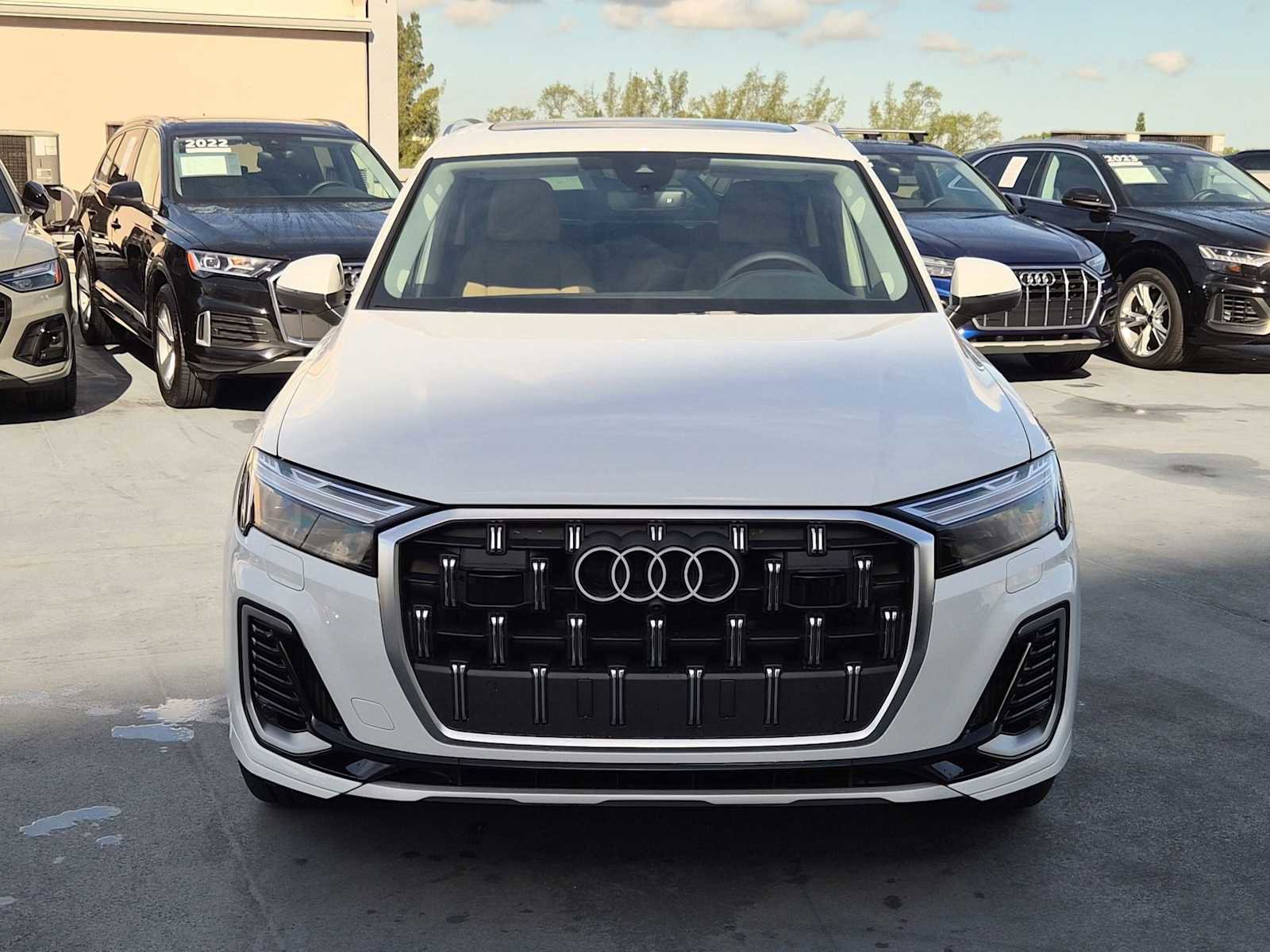 New 2026 Audi Q7 3.0T Premium Plus image 9