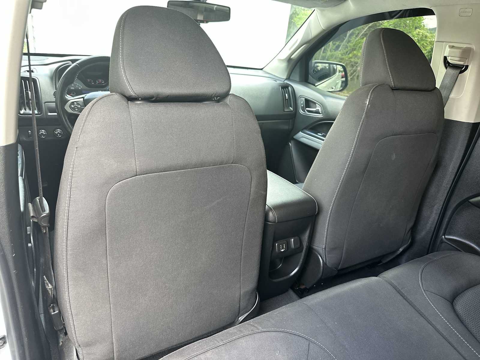 Certified 2020 Chevrolet Colorado LT AWD/4WD image 16
