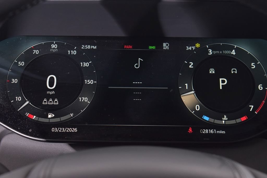 Used 2023 Land Rover Range Rover SE image 27