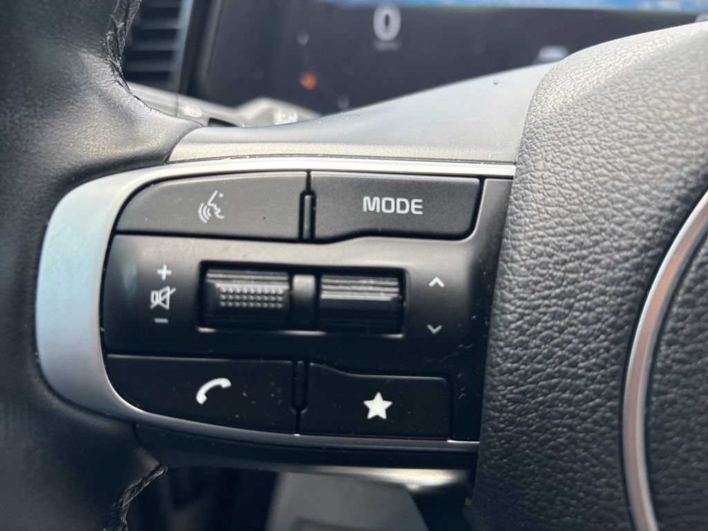 Used 2023 Kia Sportage SX FWD image 19