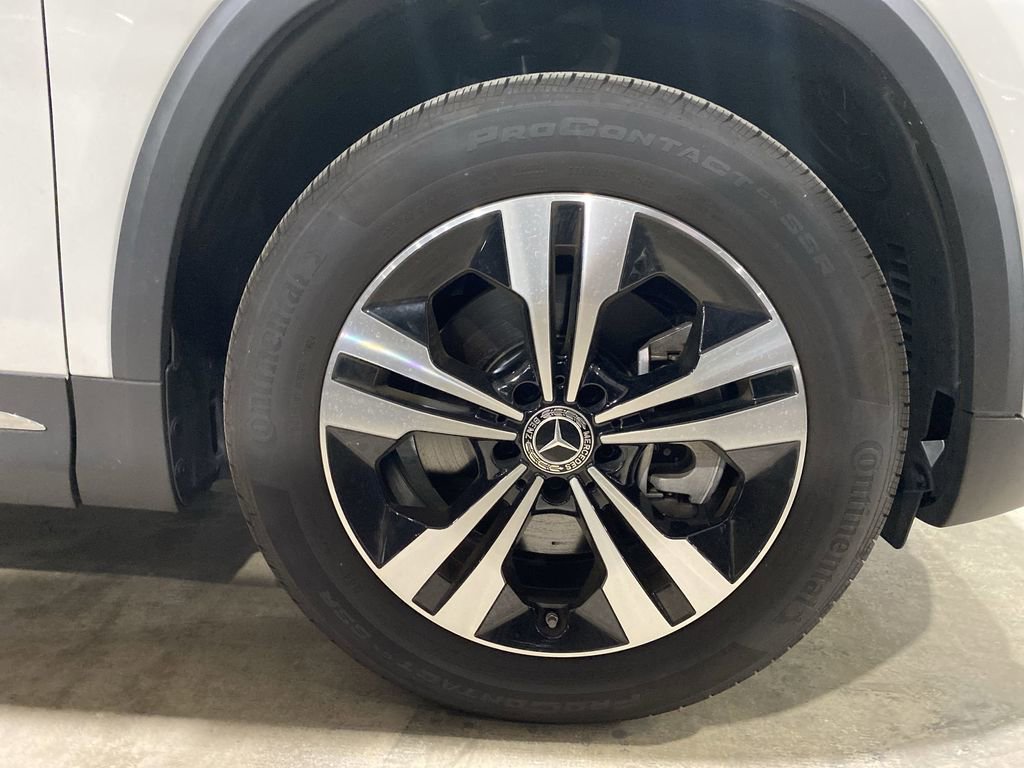 Certified 2025 Mercedes-Benz GLA 250 image 17
