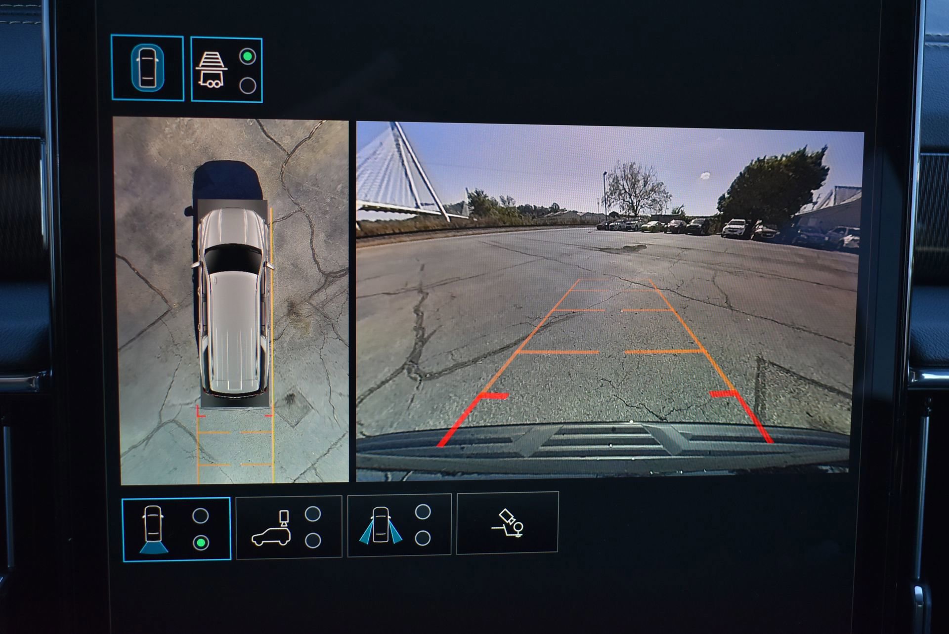 New 2026 GMC Yukon XL Elevation w/ Elevation Premium Package image 32