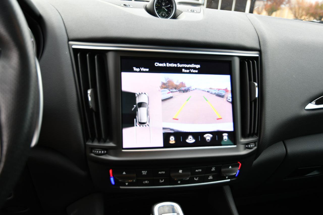 Used 2023 Maserati Levante Modena AWD/4WD image 15