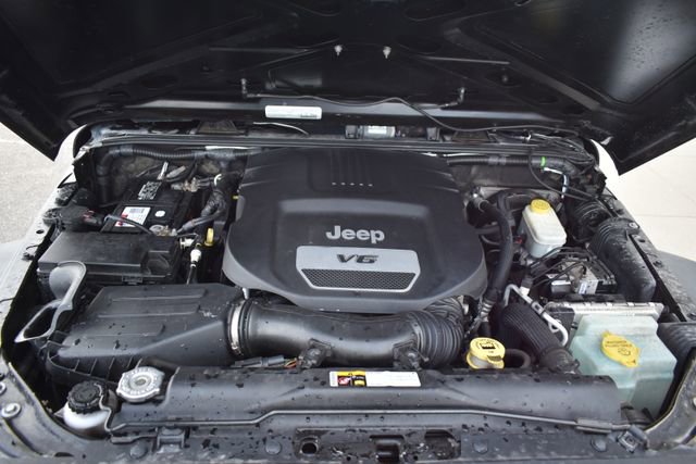Used 2015 Jeep Wrangler Unlimited Willys image 40