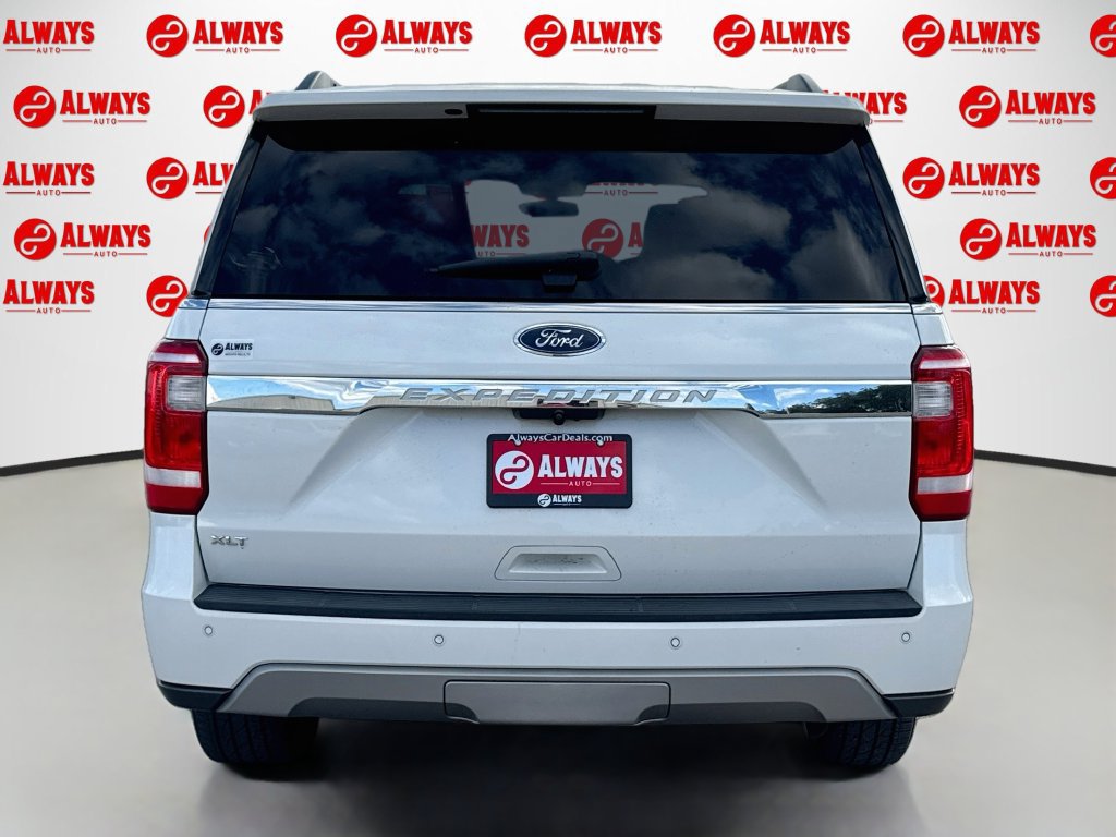 Used 2020 Ford Expedition XLT w/ Equipment Group 202A RWD image 7