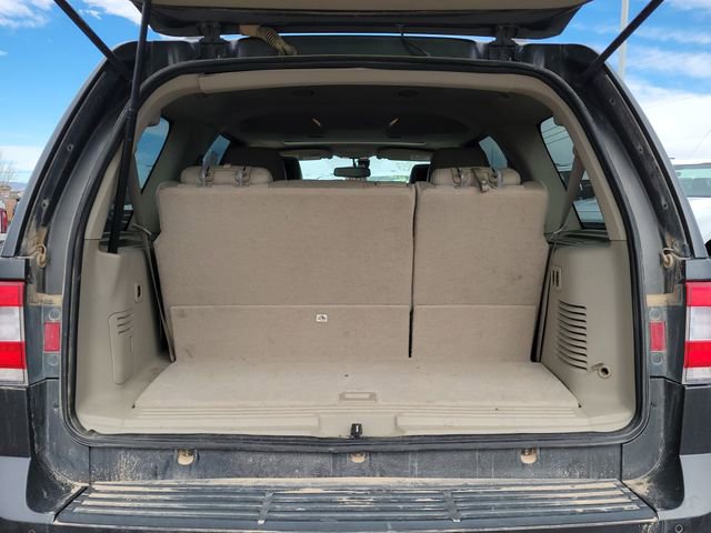 Used 2015 Lincoln Navigator 4WD image 13