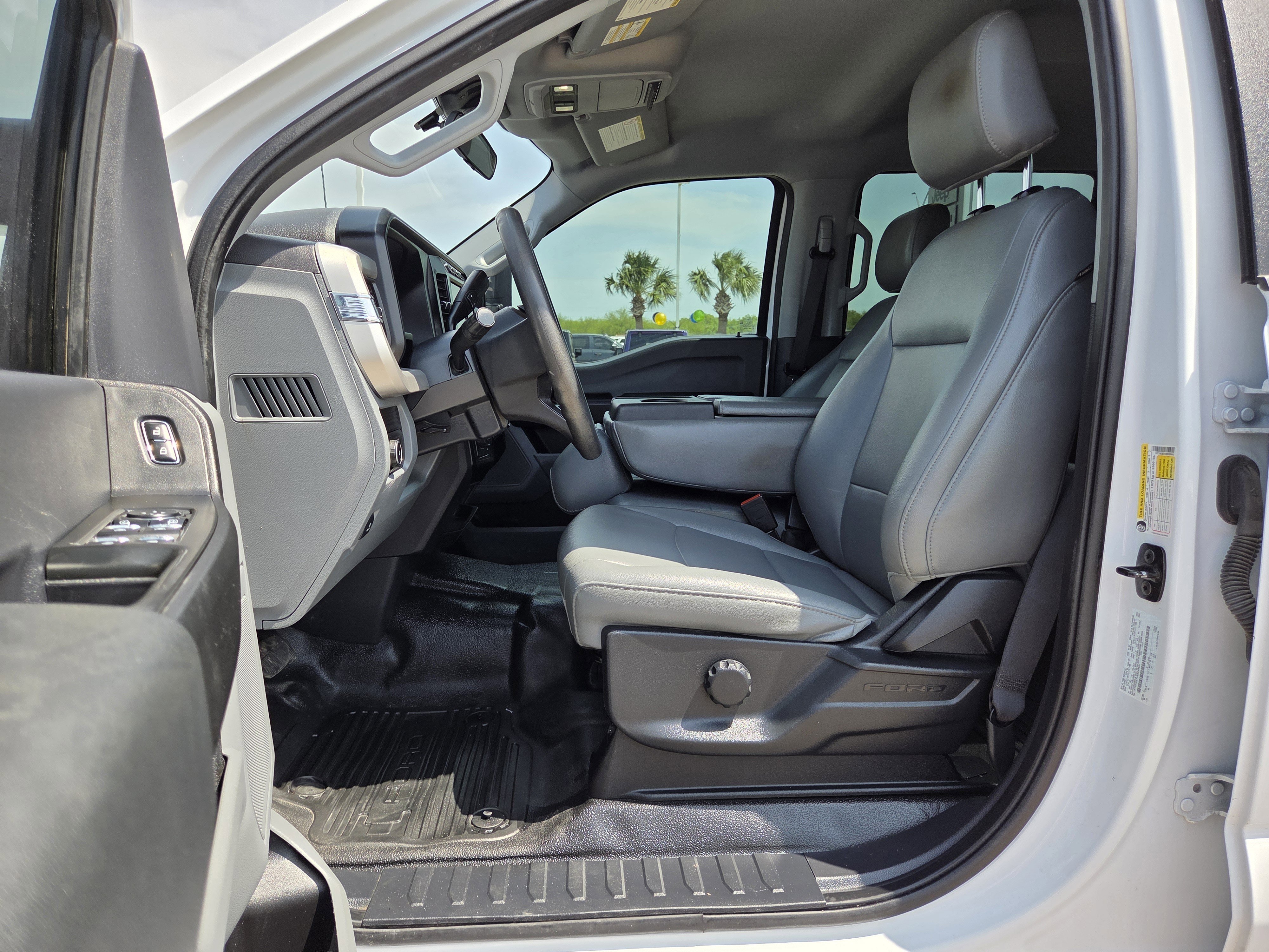 Used 2024 Ford F250 XL w/ XL Chrome Package AWD/4WD image 13