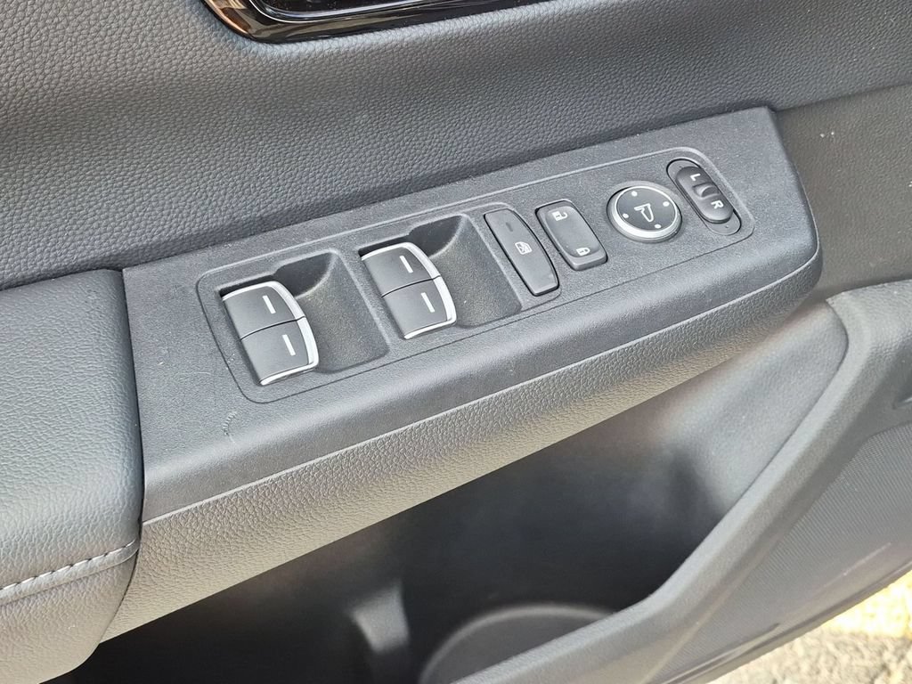 Used 2026 Honda CR-V EX-L image 13