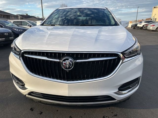 Used 2021 Buick Enclave Essence w/ Sound and Sites Package image 2