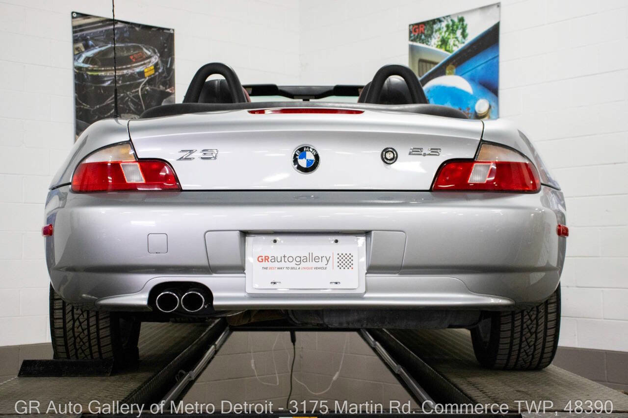 Used 2000 BMW Z3 2.5i image 21