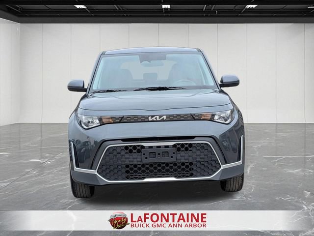 Used 2025 Kia Soul LX w/ LX Technology Package image 8