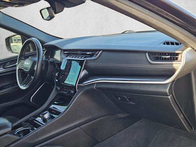 Used 2021 Jeep Grand Cherokee L Laredo image 20