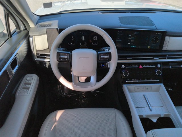 Used 2026 Hyundai Santa Fe SEL FWD image 15