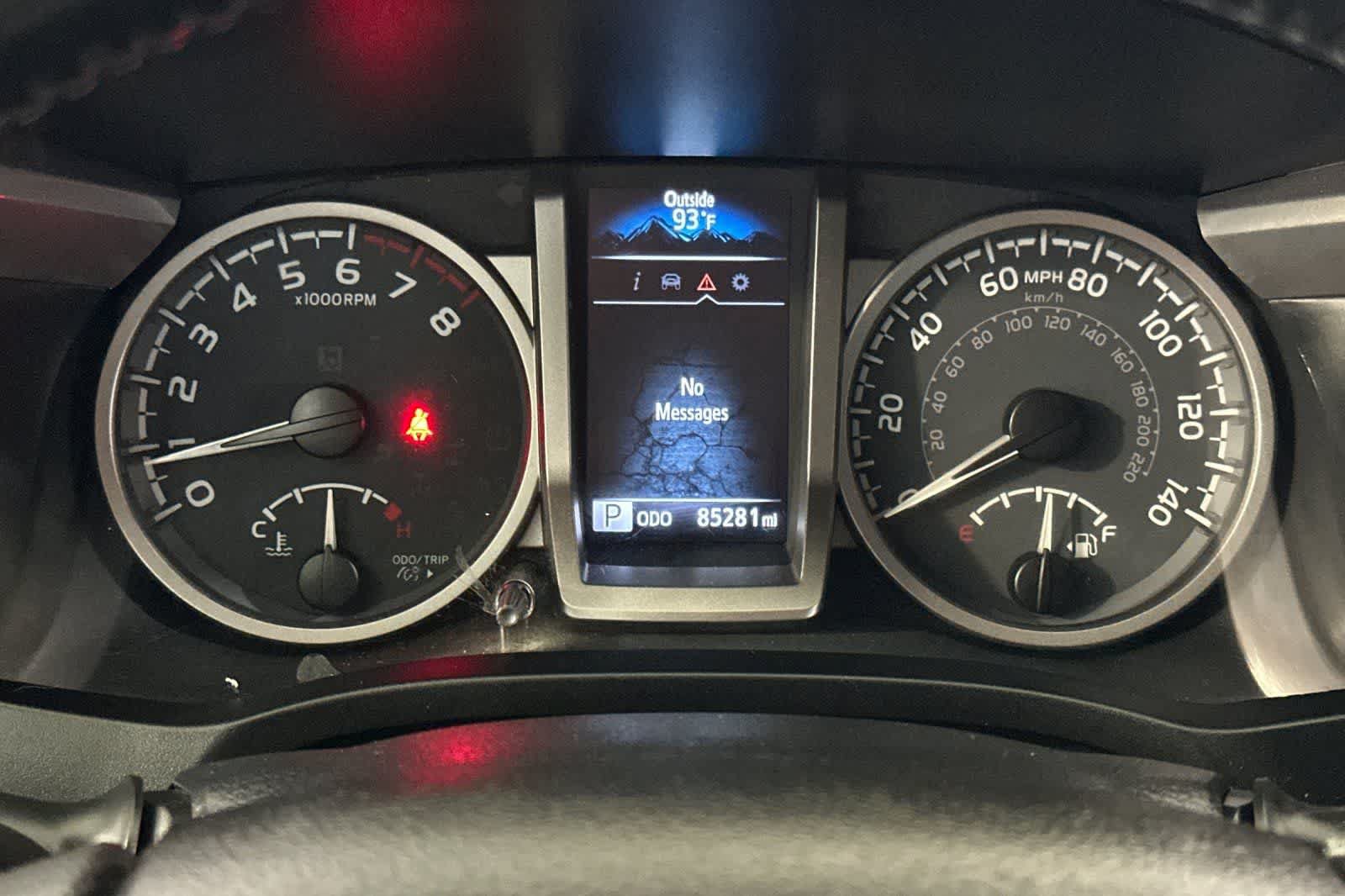 Used 2021 Toyota Tacoma SR5 w/ Trail Edition AWD/4WD image 29