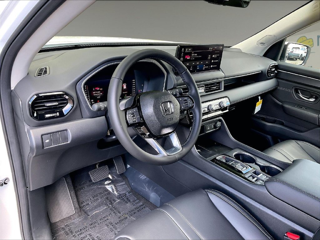 New 2026 Honda Pilot Touring image 9