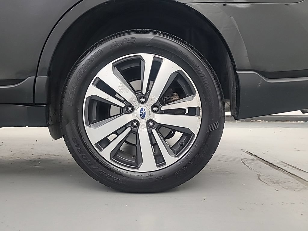 Used 2019 Subaru Outback 2.5i Limited AWD/4WD image 10
