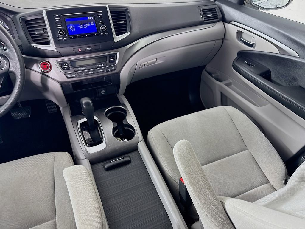 Used 2018 Honda Pilot LX image 27