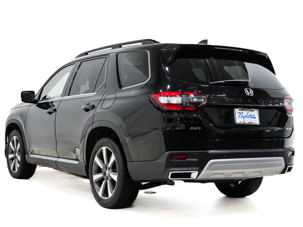 Used 2025 Honda Pilot Elite image 9