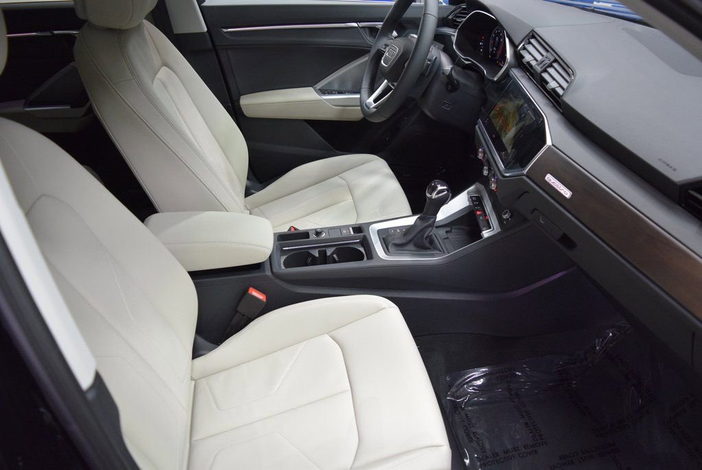 New 2025 Audi Q3 2.0T Premium Plus image 7