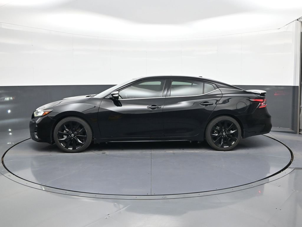 Used 2021 Nissan Maxima SR w/ Sport Mat Group FWD image 4