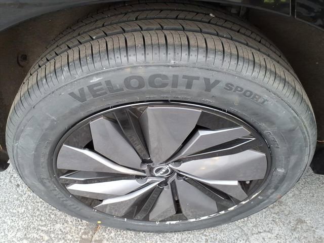 Certified 2023 Nissan Ariya AWD image 6