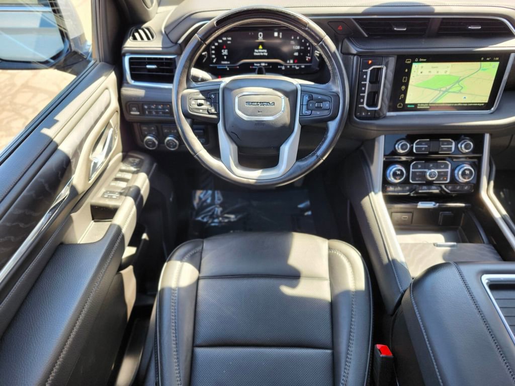 Used 2023 GMC Yukon Denali w/ Denali Reserve Package AWD/4WD image 11